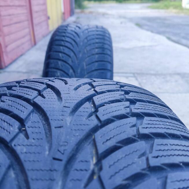 Opony zimowe NOKIAN WRd3 215/55R16 2szt.