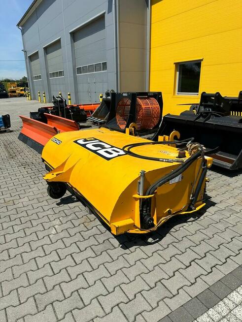 Zamiatarka JCB SC240 JCB 3CX 4CX 531-70 540-170 535-95