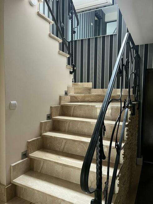 Dom wolnostojący Legnica z wyposażeniem i fotowoltaika