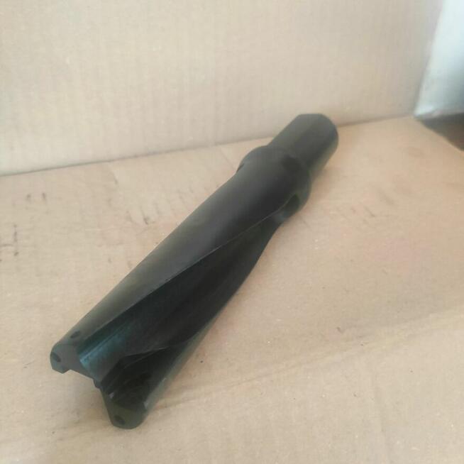 Wiertła składane na płytki wymienne