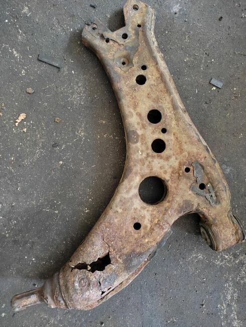 Holowanie z garaży wielopoziomowych podziemnych Warszawa