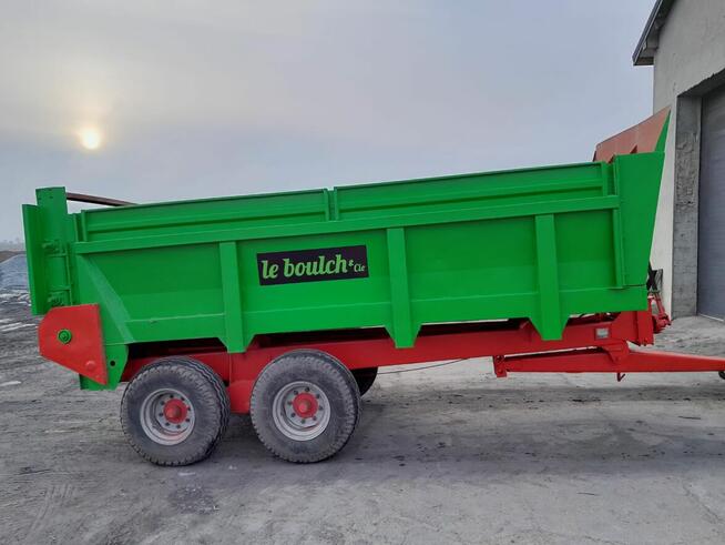 Sprzedam ciągnik rolniczy Massey Ferguson 8240 i rozrzutnik