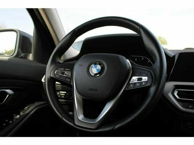 BMW Seria 3 Bezwypadkowy! Serwisowany w ASO! 2.0 diesel! 150 KM!