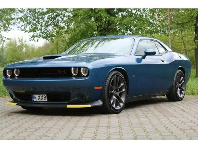 Dodge Challenger SRT! Automatyczna skrzynia biegów! Min przebieg!