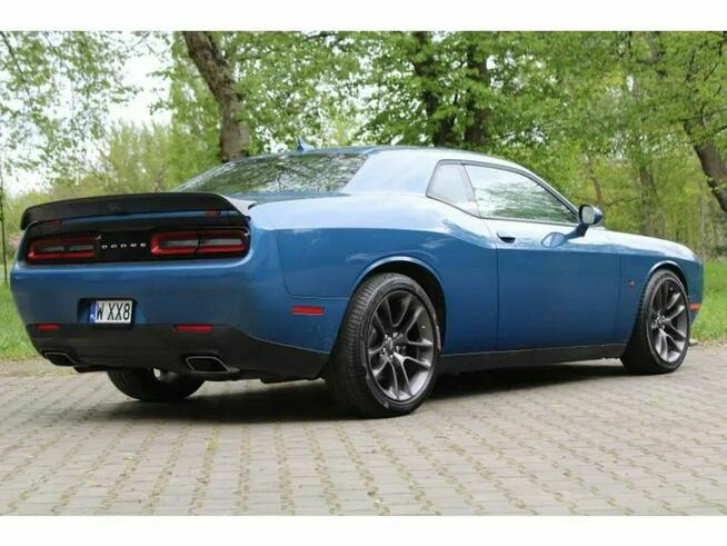 Dodge Challenger SRT! Automatyczna skrzynia biegów! Min przebieg!