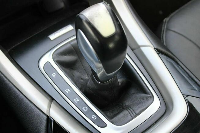 Ford Fusion Podgrzewane fotele/ Kamera cofania/ Ciemne wnętrze/ Szyberdach/ TPMS