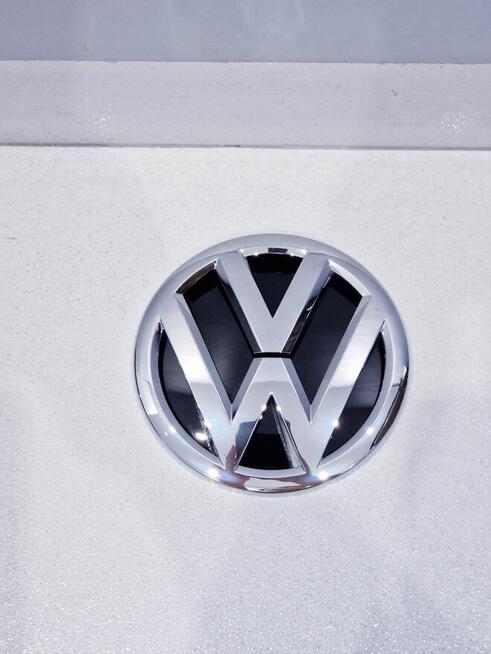 NOWY emblemat, logo Volkswagen Golf VII