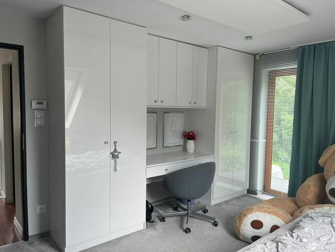 Dom wolnostojący Legnica z wyposażeniem i fotowoltaika