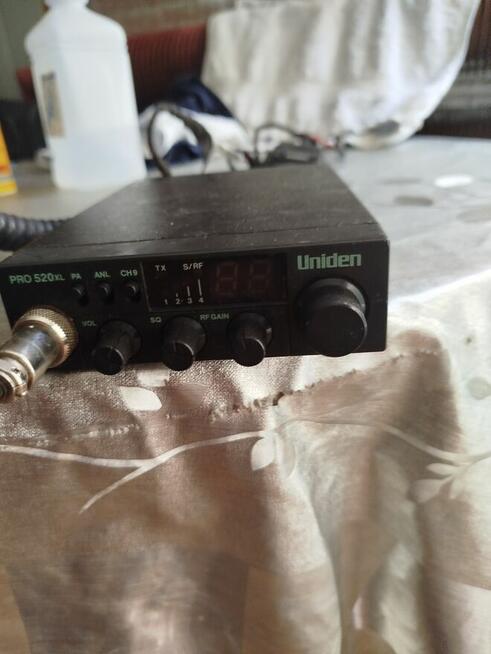 Cb radio uniden pro 520 xl