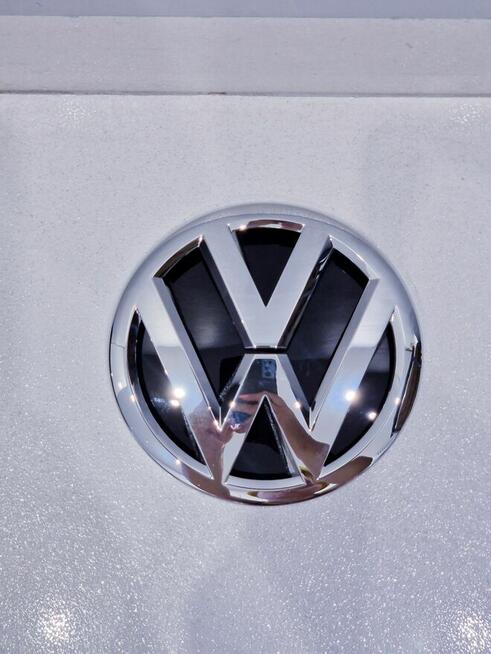 NOWY emblemat, logo Volkswagen Golf VII