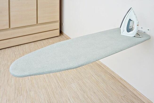 Deska do prasowania mocowana do ściany 108 x 33 cm