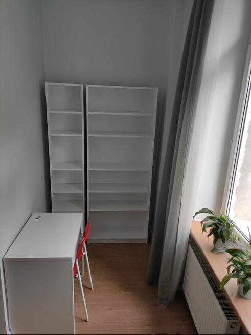 Pokój w mieszkaniu 3-pokojowym - zniżka na wakacje!