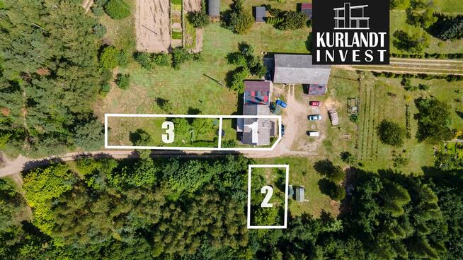 Dom w środku lasu blisko Brdy