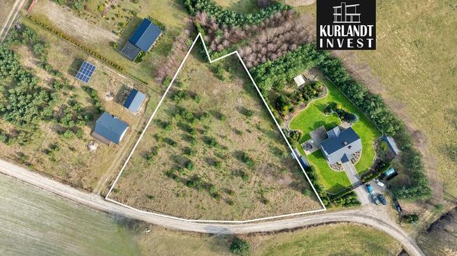 Działka 3.423 m² w otoczeniu lasów