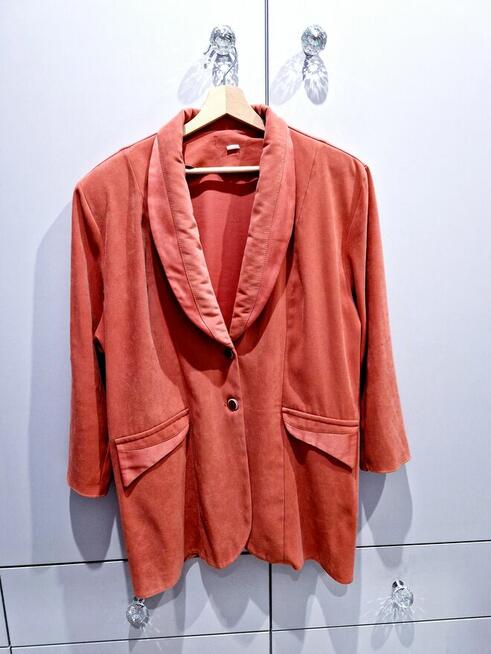 Damski żakiet w dużym rozmiarze (54)