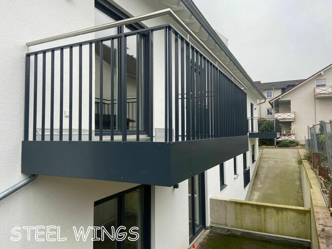 Bramy, balustrady, balkony, schody ze stali nierdzewnej