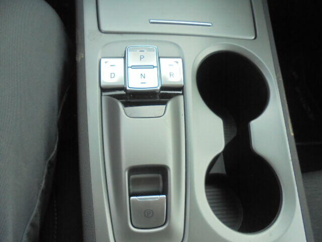 HYUNDAI Kona 136 Electrique GP686