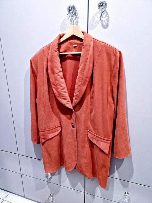 Damski żakiet w dużym rozmiarze (54)