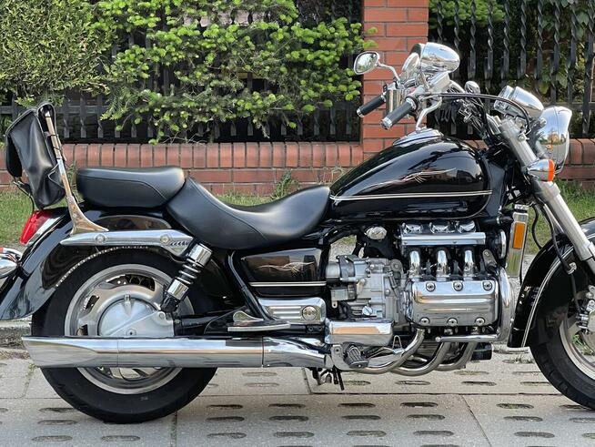 Honda Valkyrie vin wyślę SMS