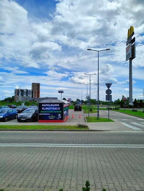 Napełnianie klimatyzacji samochodowej odgrzybianie ozonem