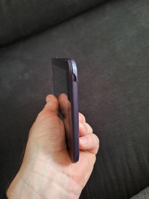 Sprzedam działający tablet Alcatel Onetouch za 100zł.