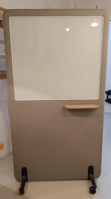 Panel akustyczny Mutewall z tablicą MUTE design