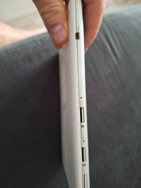 Sprzedam działający tablet acer iconia