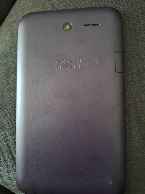Sprzedam działający tablet Alcatel Onetouch za 100zł.