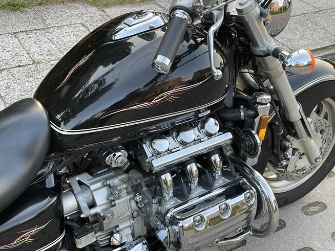 Honda Valkyrie vin wyślę SMS