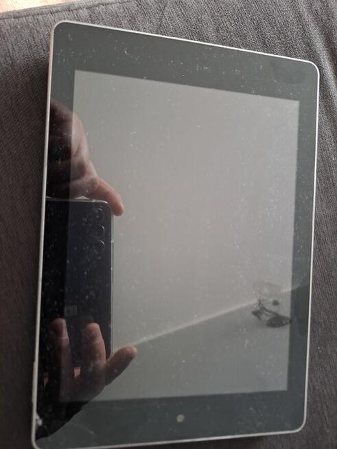 Sprzedam działający tablet acer iconia