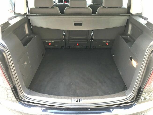 VW TOURAN 1.4 TSI benzyna Bezwypadkowy z Niemiec