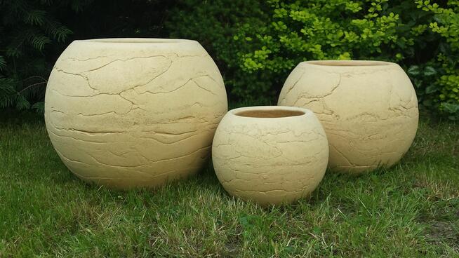 Sprzedam 3 donice ceramiczne mrozoodporne.