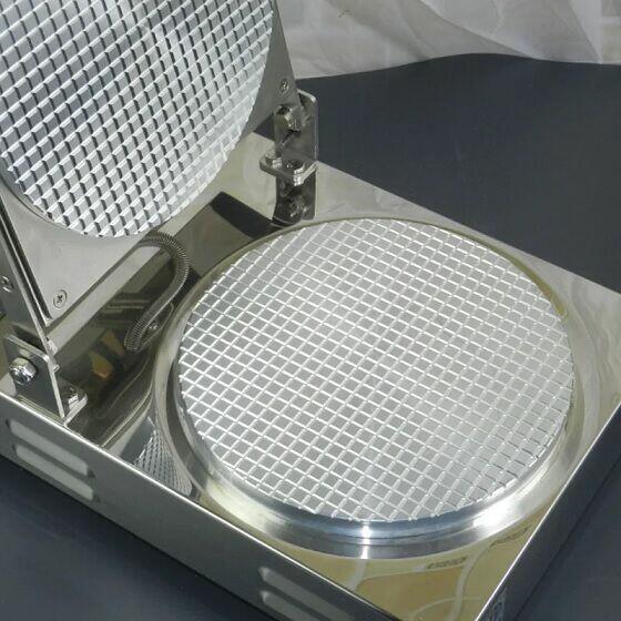 Urządzenie do wypieku wafli w rożkach wafel naleśnikarka