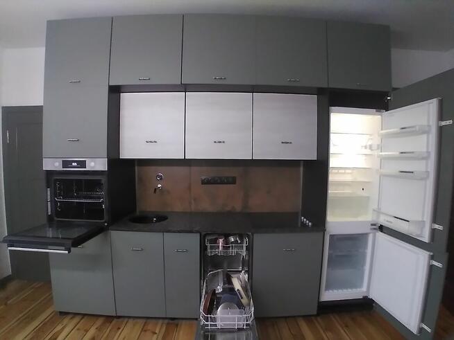 3 pokojowe mieszkanie koło GUMed