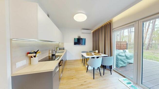 Dwupoziomowy apartament z ogródkiem nad Bałtykiem!
