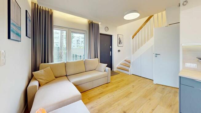 Dwupoziomowy apartament z ogródkiem nad Bałtykiem!