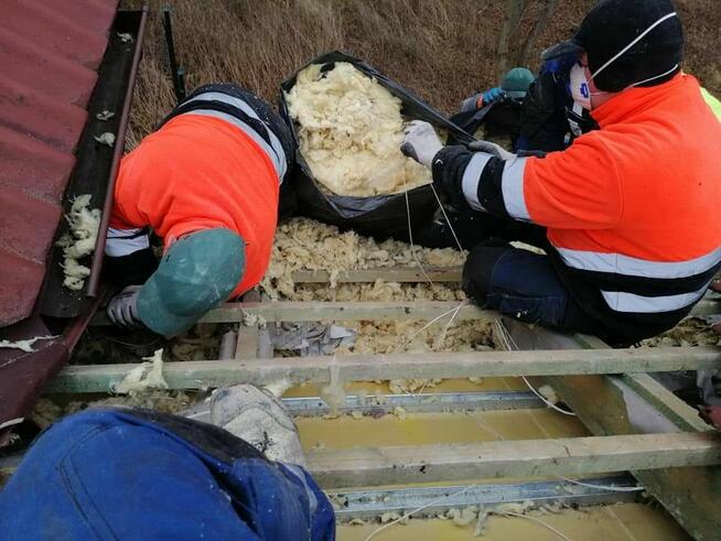 Ocieplanie celulozą i naprawa izolacji termicznej