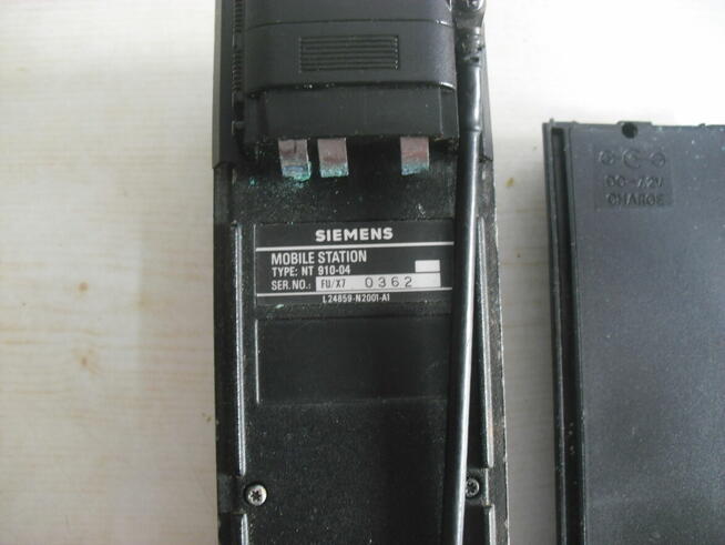 Telefon komórkowy SIEMENS NT 910-04-1985r.- 90dkg - UNIKAT !