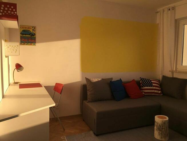 Pomysłowa kawalerka przy metrze Słodowiec