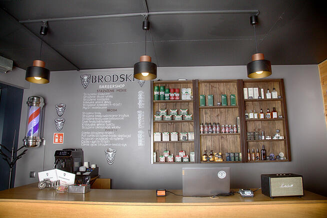 BRODSKI BARBERSHOP - STRZYŻENIE MĘSKIE I GOLENIE WILANOW