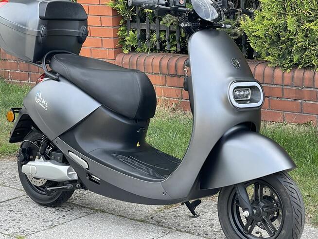 Motorower elektryczny