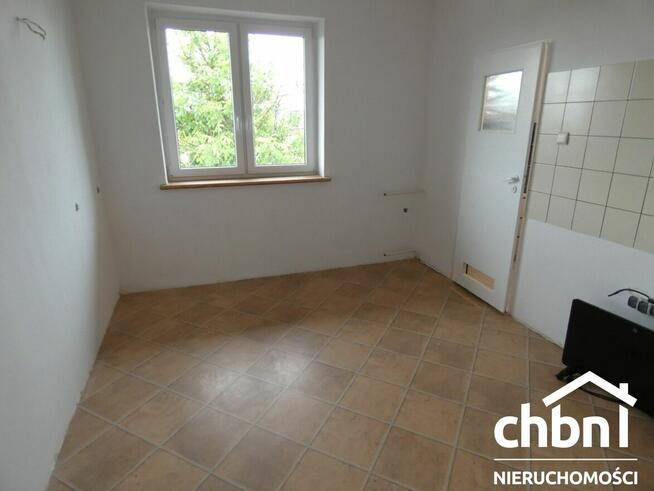 Połowa domu z dużą działką !!