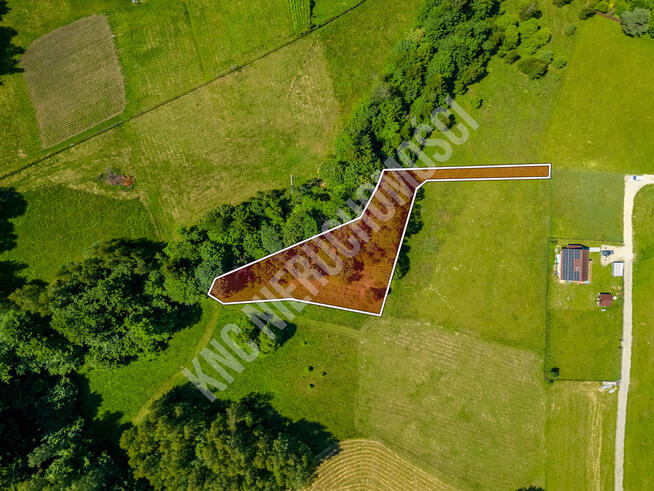 Lachowice - działka rekreacyjna pod lasem