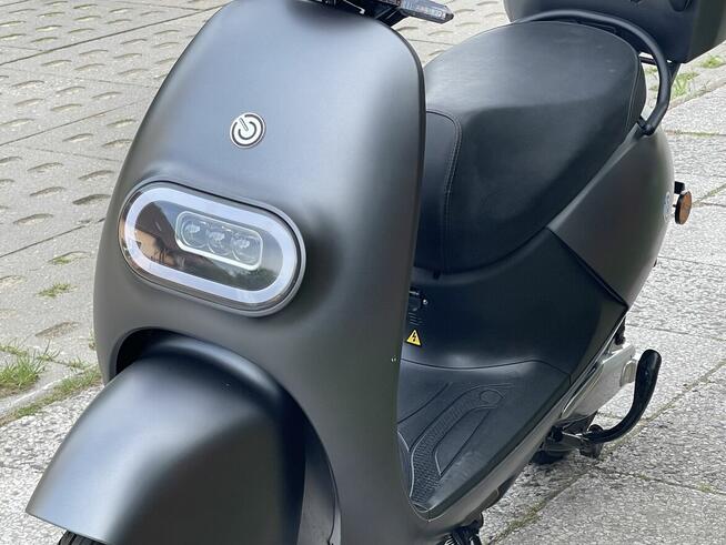 Motorower elektryczny