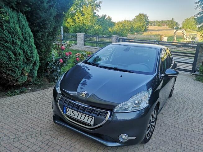 Sprzedam PEUGEOT 208 1,6 diesel blue-HDi