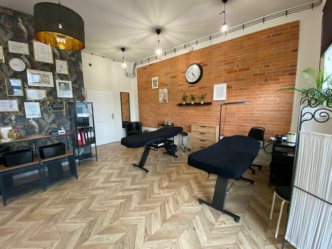 Lokal Użyt, Grodzisk wejście z gł. ulicy, centrum, cena z VAT