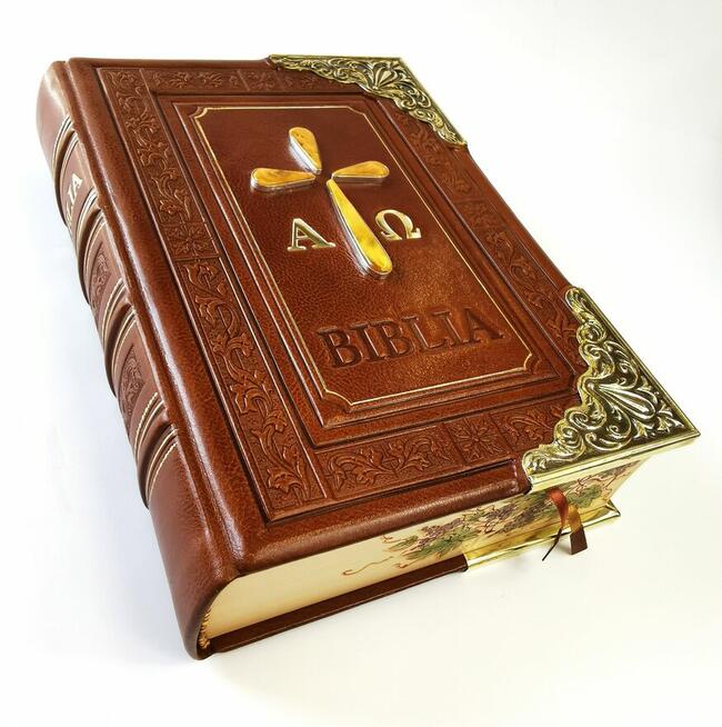 Biblia w oprawie skórzanej z bursztynami malowanymi brzegami