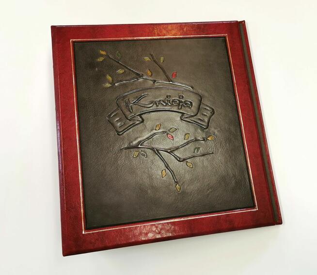 Księga pamiątkowa w skórzanej oprawie, kronika na zamówienie