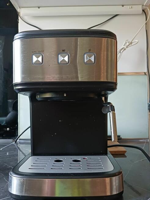 Sprzedam ekspres ciśnieniowy