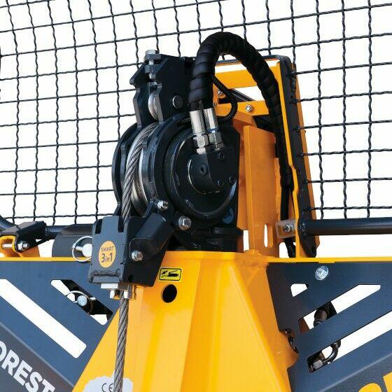 Wciągarka leśna Uniforest 65H inna niż Krpan Tajfun